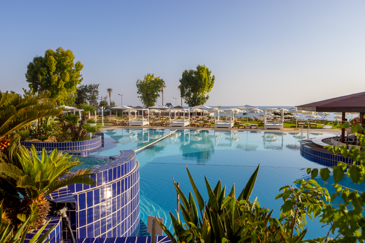 Book your wedding day in Capo Bay Hotel Protaras